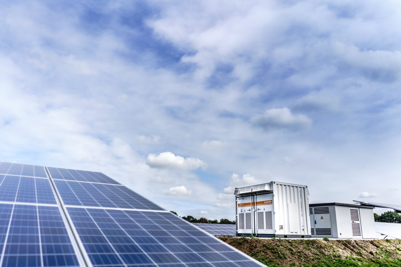 thlinksolar hybrid inverter powering a Filipino SME during blackout