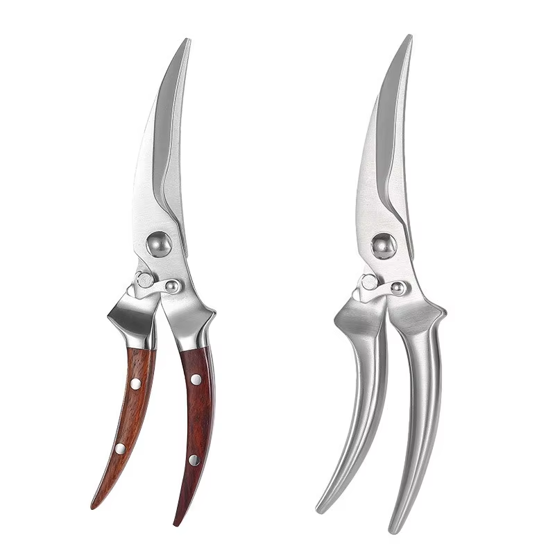 Durable riveted kitchen scissors