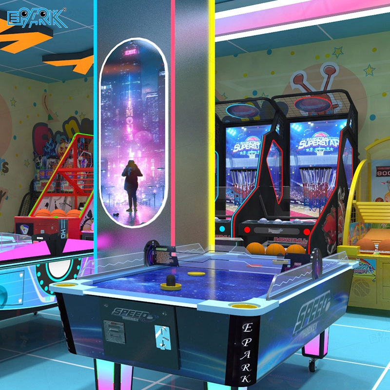 مورد ماكينة ألعاب تعمل بقطع النقود المعدنية وشحن سريع.