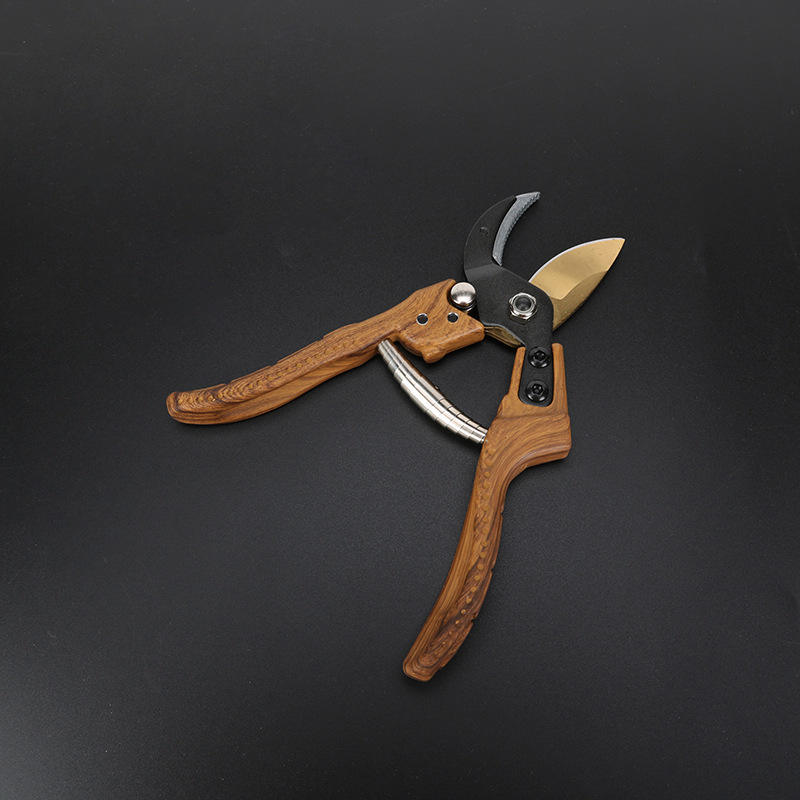 Podadora de ramas gruesas que ahorra mano de obra