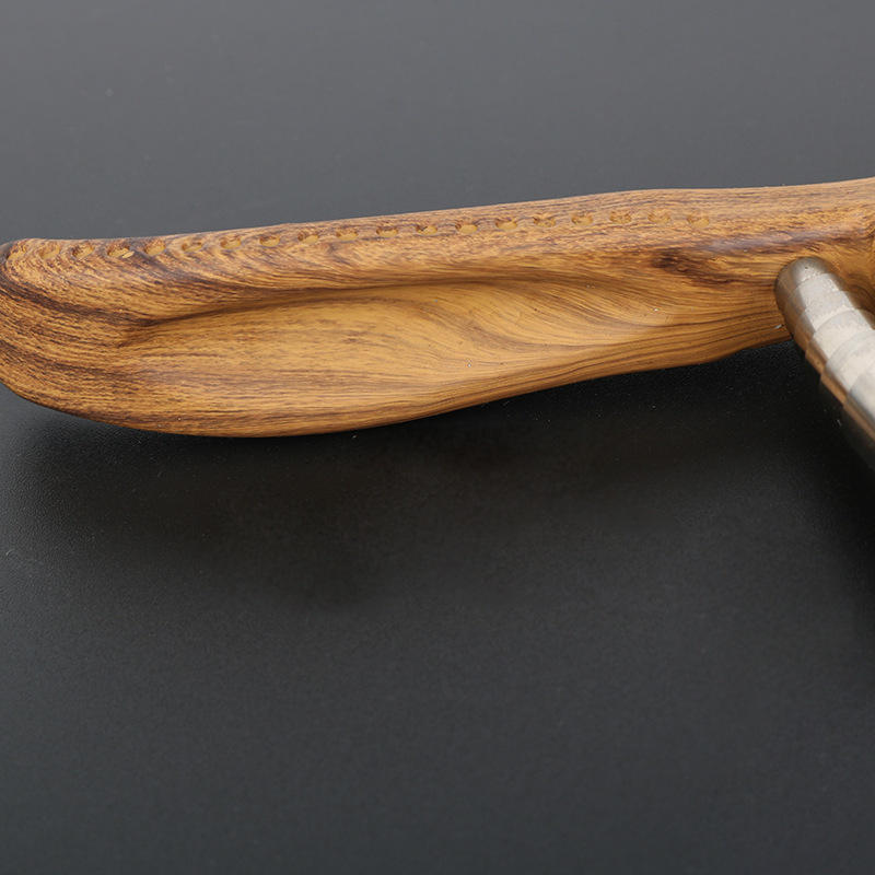 Tijeras de podar con mango de madera