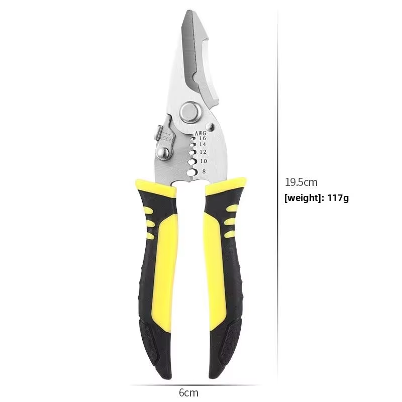 Tesoura de eletricista mostrando furos para descascar fios com marcações de tamanho