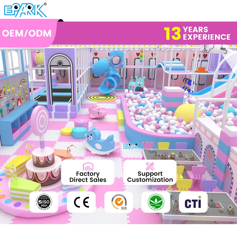 التصميم الإبداعي للملعب الداخلي