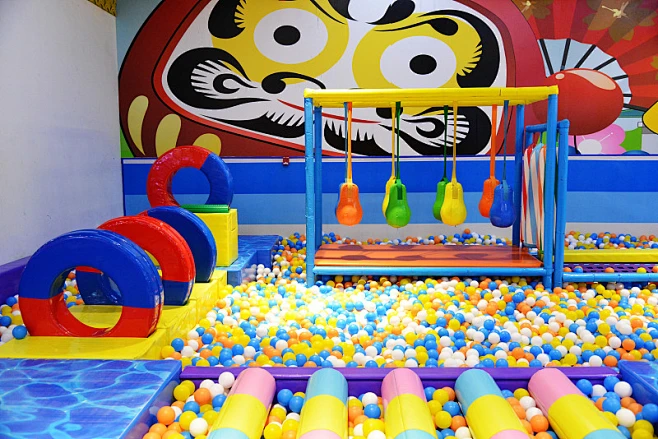 indoor playground.png