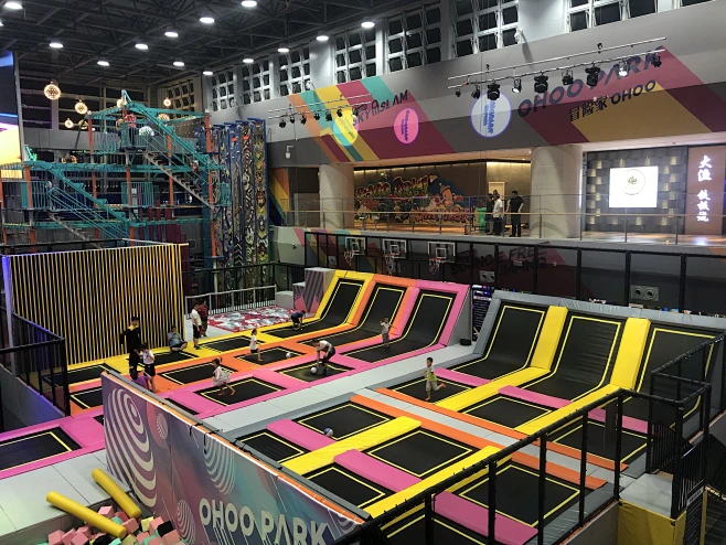  Trampoline Parks (2).png