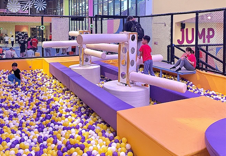 indoor playground (1).png