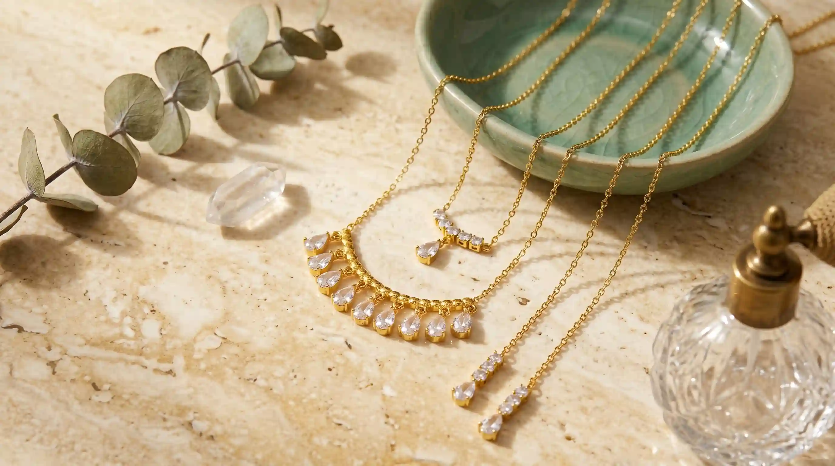 Colliers en acier inoxydable 316L avec zircon PVD 18 carats en vente en gros