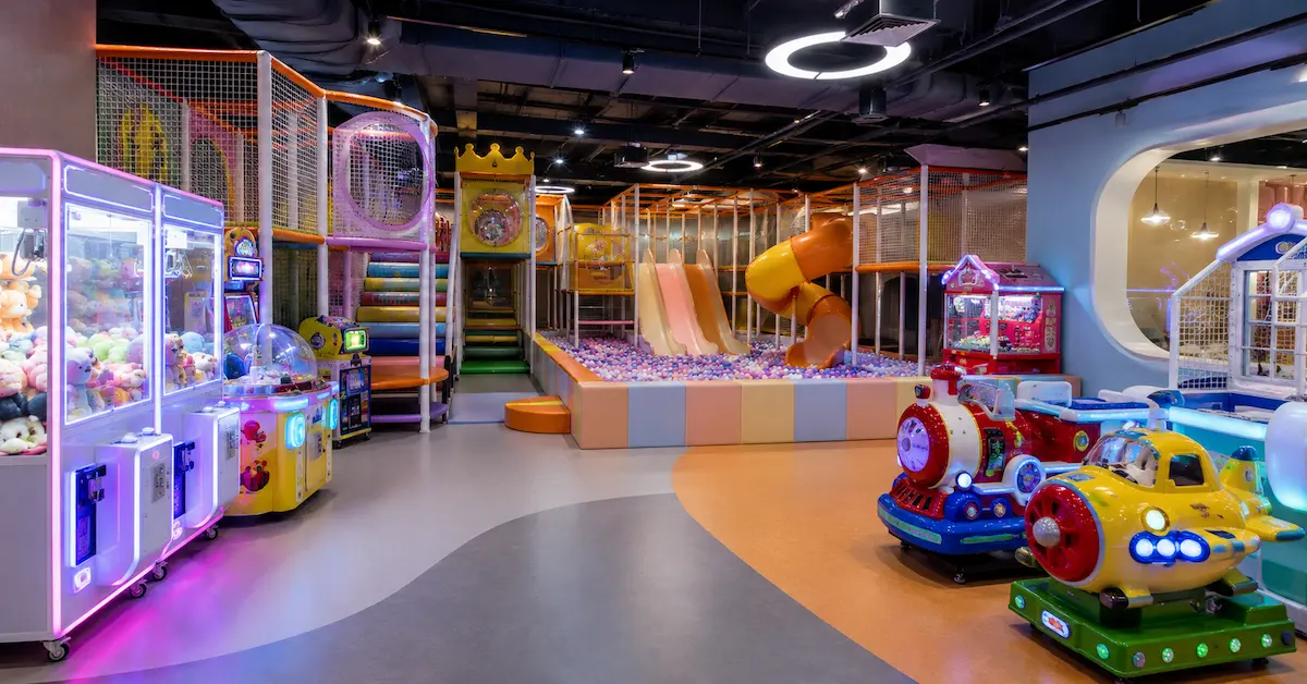 Game machines in indoor playground